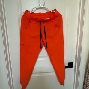 Figs Fiery Coral Zamora joggers